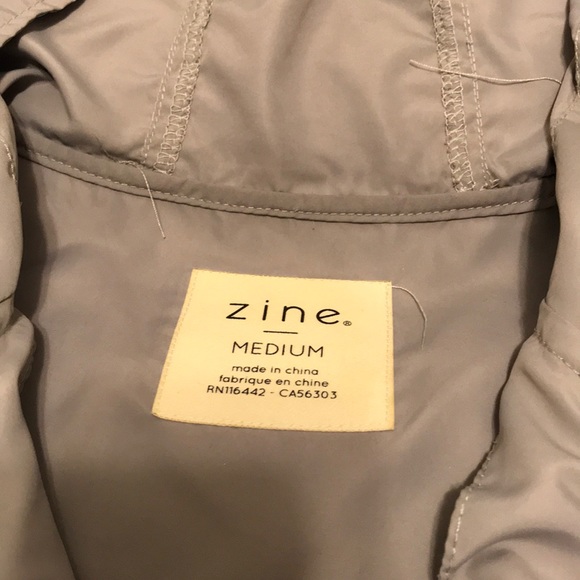 Windbreaker/jacket - Picture 2 of 3